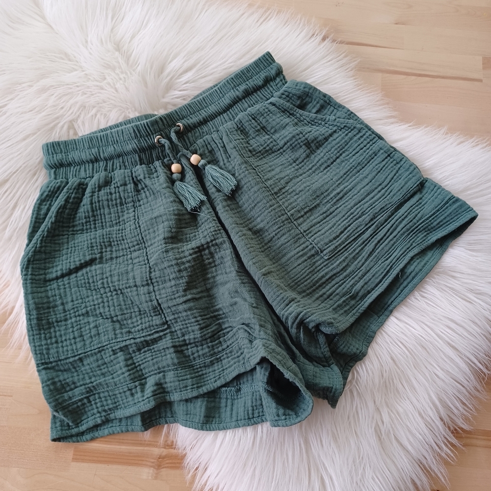 {Staccato} Warmer Weather Shorts - Picture 4 of 8